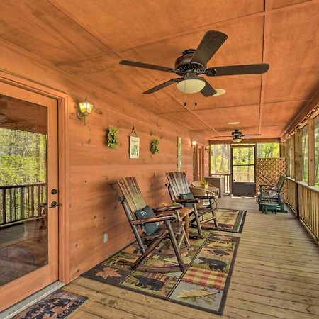 Cozy Hiawassee Cabin With Fire Pit And Mtn Views! Exterior photo