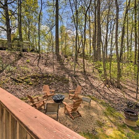 Cozy Hiawassee Cabin With Fire Pit And Mtn Views! Exterior photo